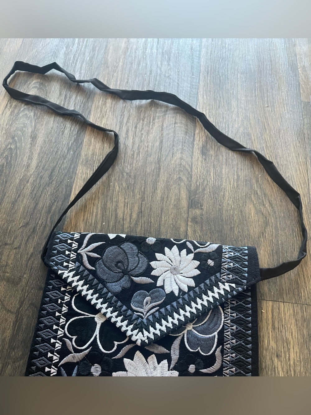 Authentic Handmade Mexican Floral Embroidered Crossbody Envelope Bag